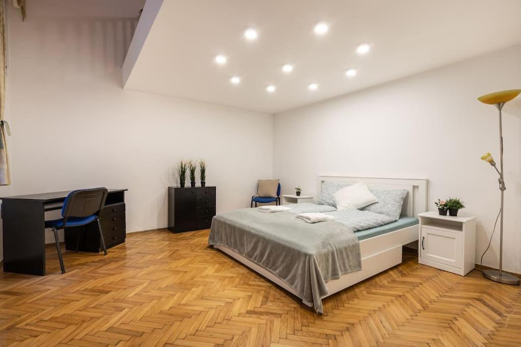 Cozy 3 Bedrooms In 7St Districht Budapeszt Zewnętrze zdjęcie