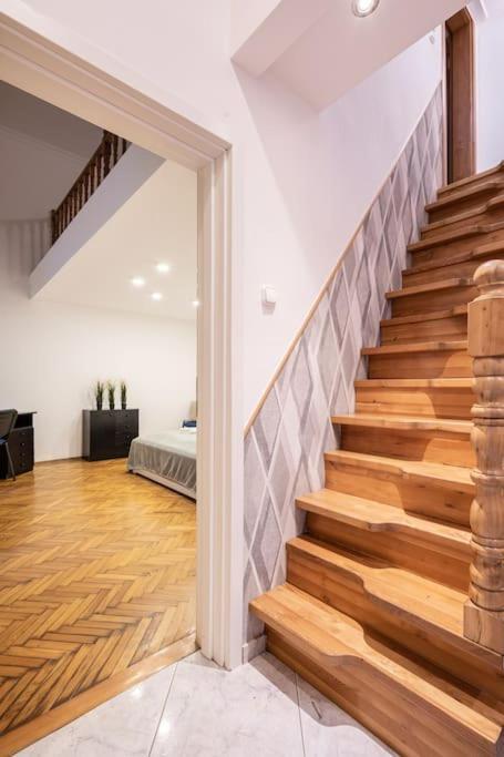 Cozy 3 Bedrooms In 7St Districht Budapeszt Zewnętrze zdjęcie