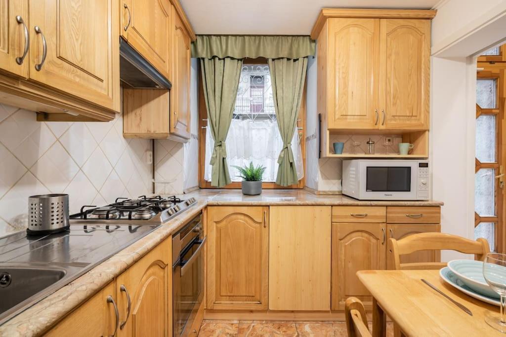 Cozy 3 Bedrooms In 7St Districht Budapeszt Zewnętrze zdjęcie